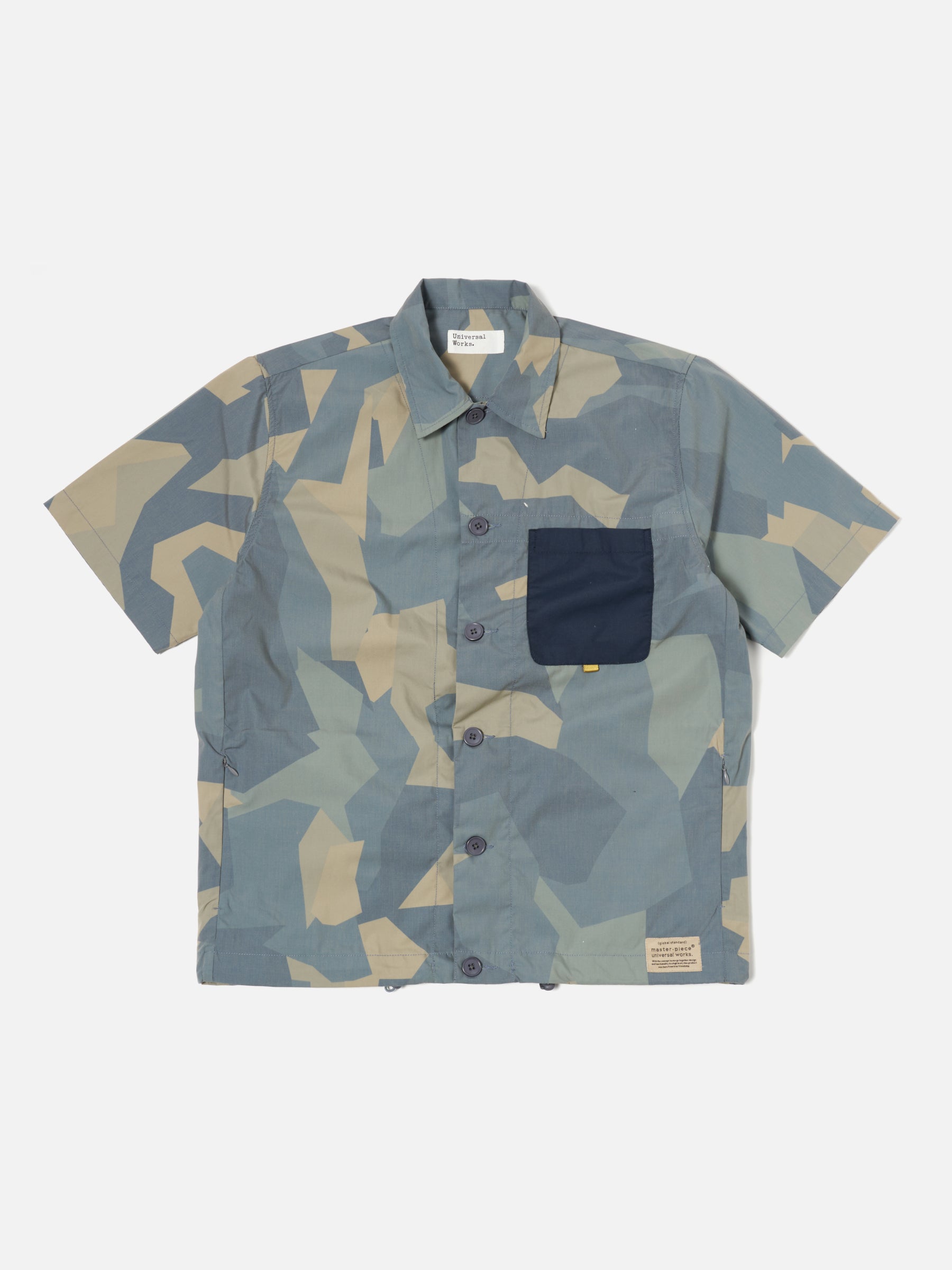 Tech Overshirt